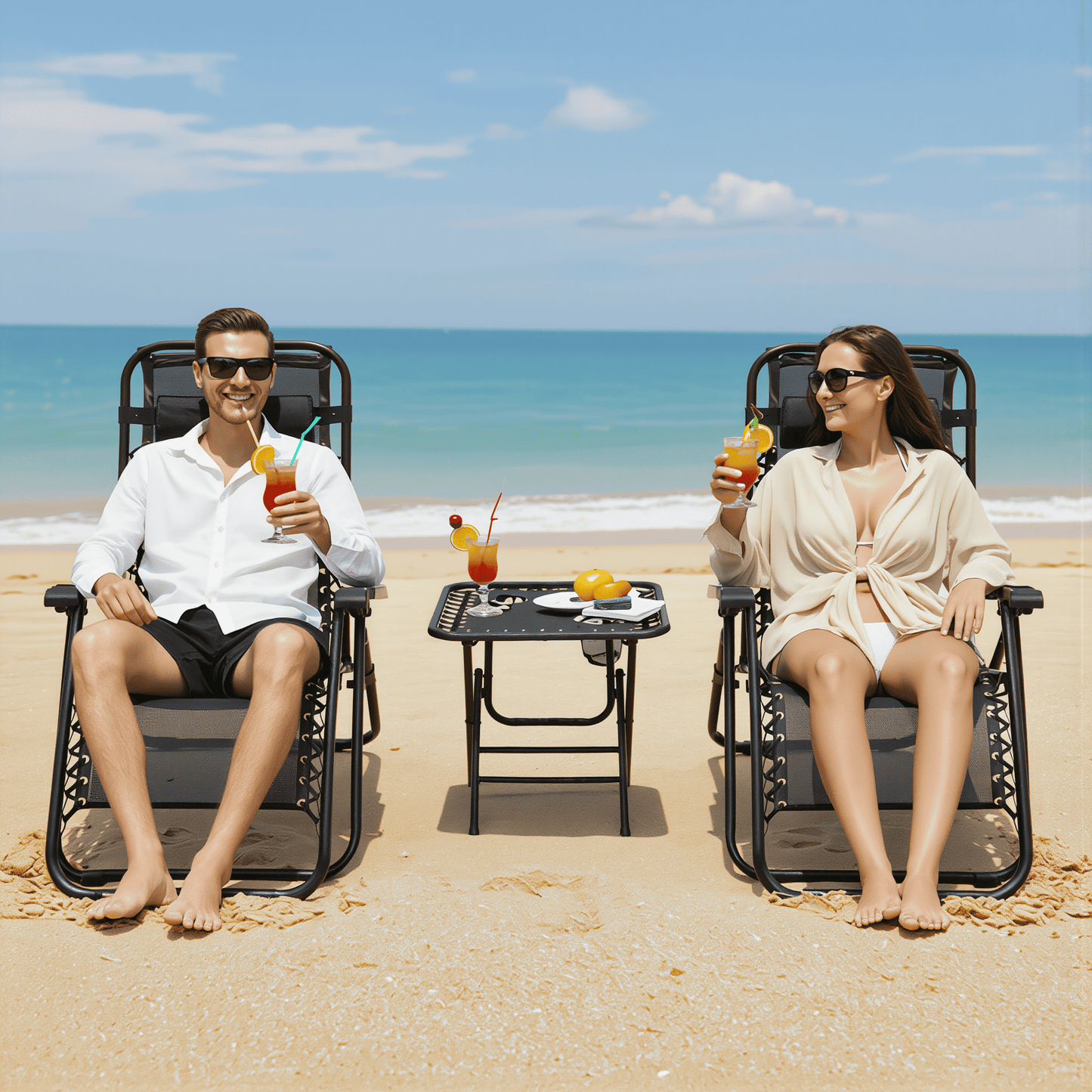 Set Relax Zero Gravity 3 Pezzi – 2 Sdraio Reclinabili + Tavolino Pieghevole con Portabicchieri